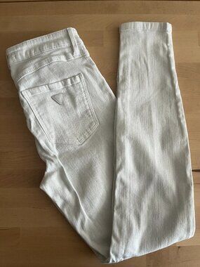 Guess White High Rise Skinny Jeans Size 27